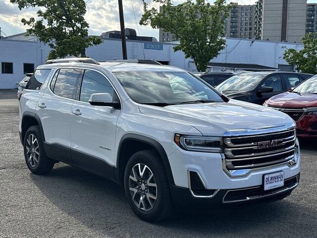 2023 GMC Acadia