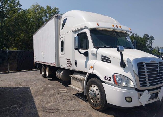 2015 FREIGHTLINER Cascadia