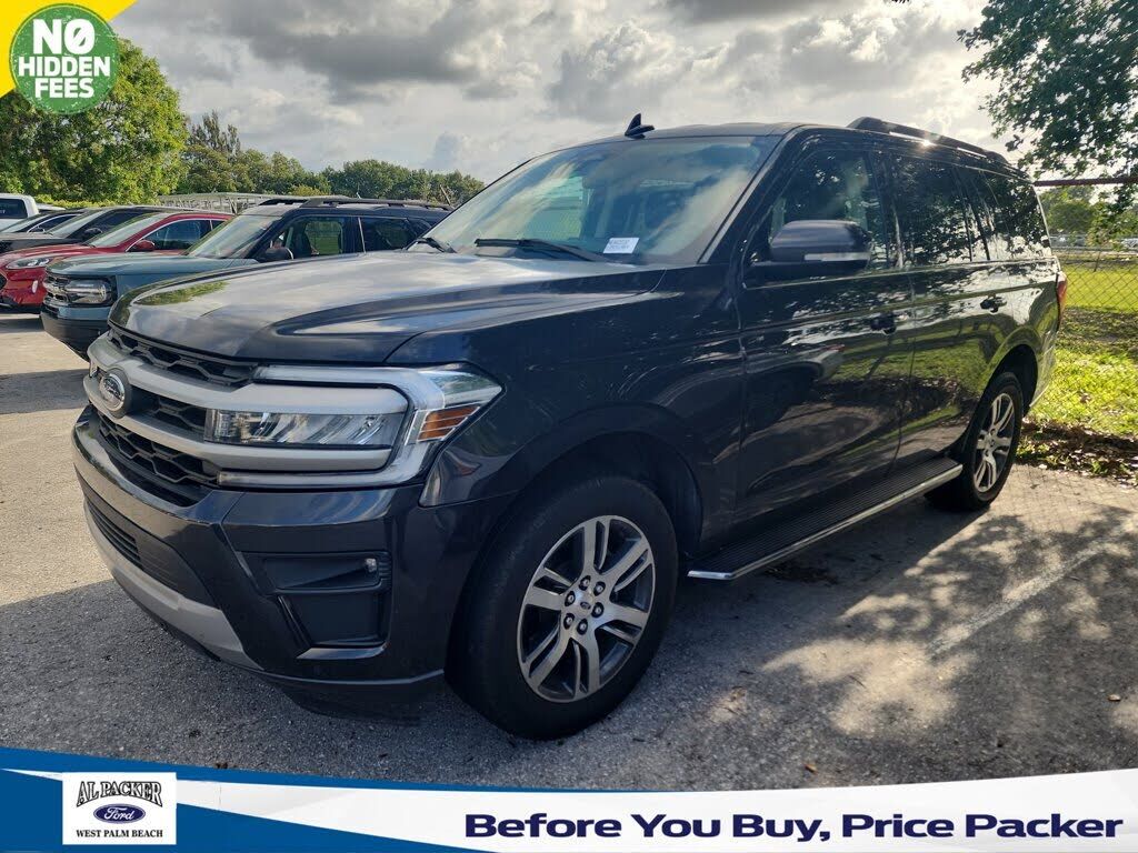 2022 FORD Expedition