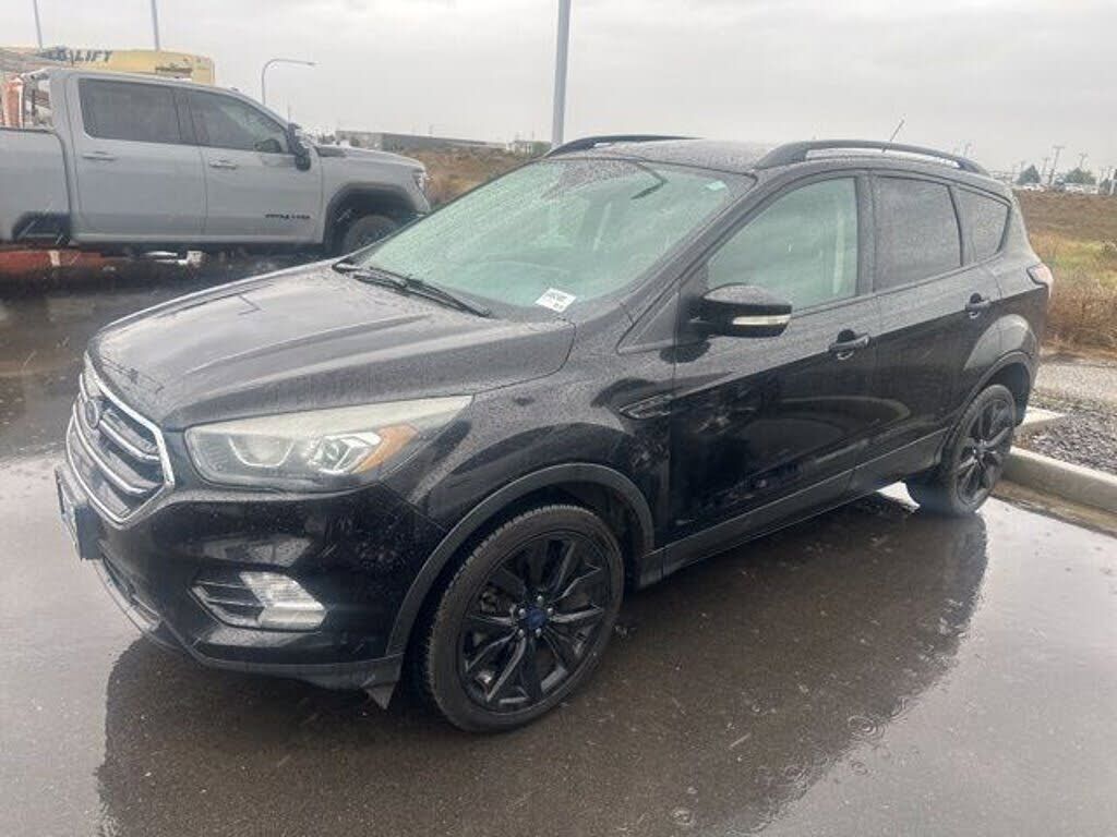 2017 FORD Escape
