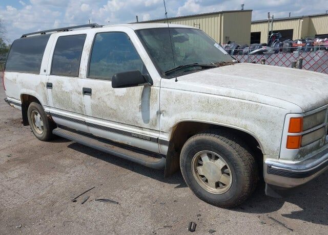 1999 GMC Suburban