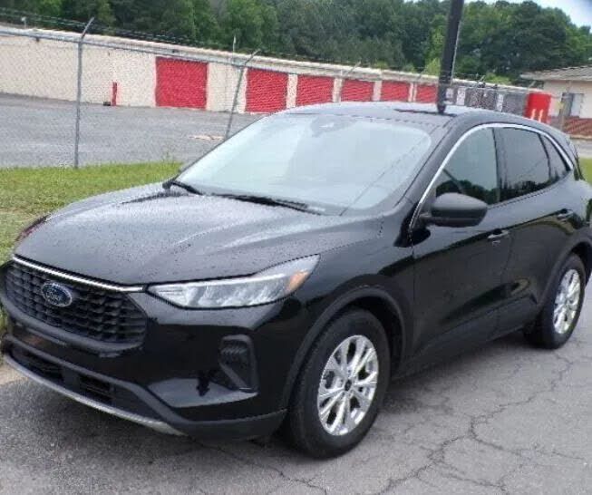 2024 FORD Escape