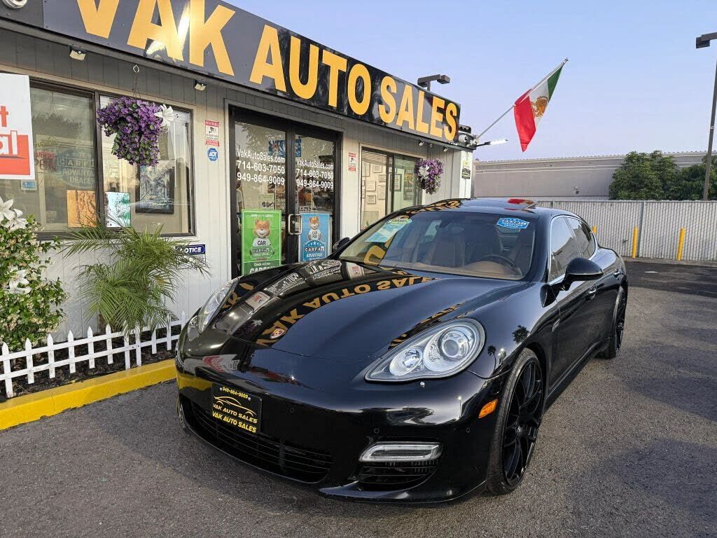 2010 PORSCHE Panamera
