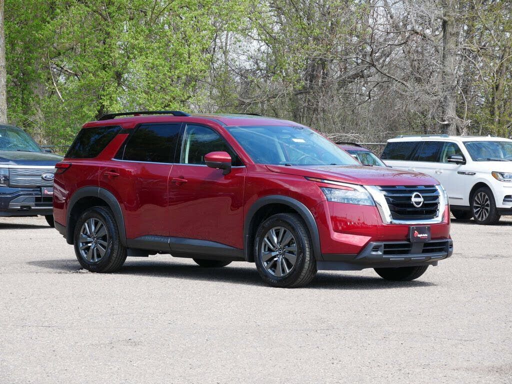 2024 NISSAN Pathfinder
