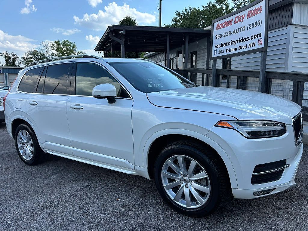 2017 VOLVO XC90