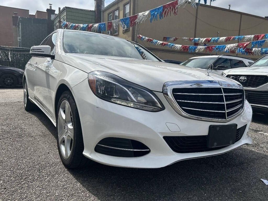 2016 MERCEDES-BENZ E-Class