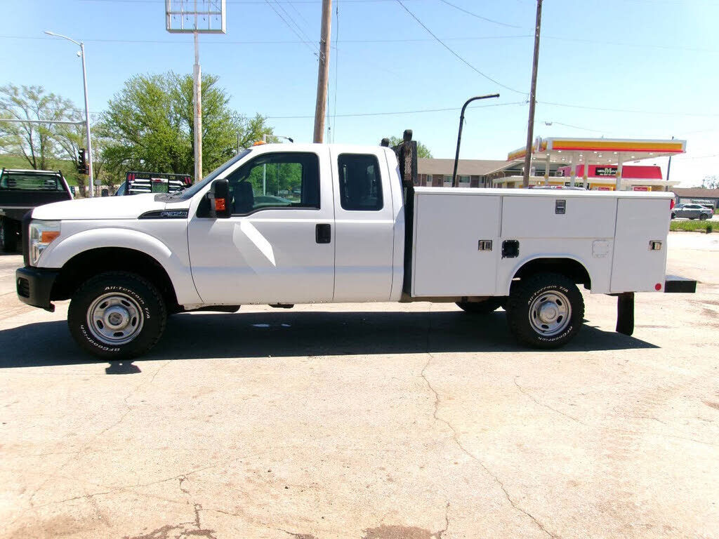 2013 FORD F-350