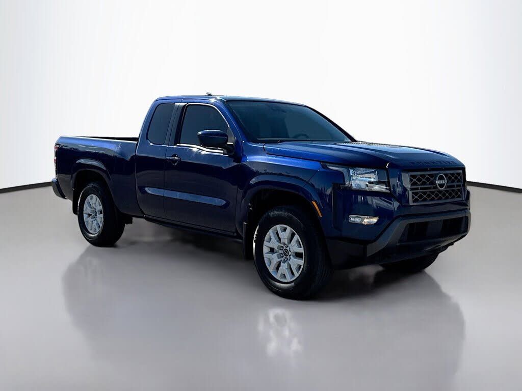 2022 NISSAN Frontier