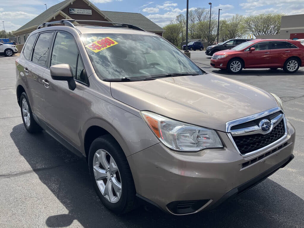 2015 SUBARU Forester