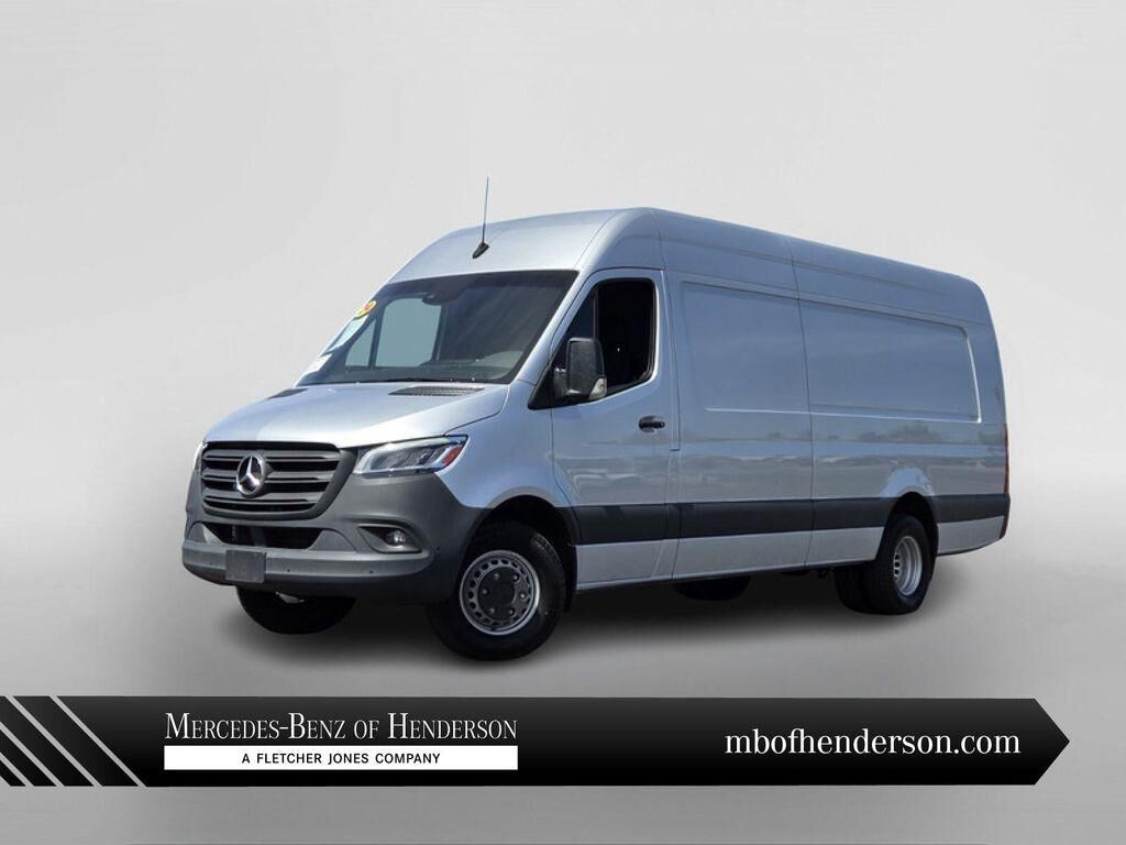 2024 MERCEDES-BENZ Sprinter