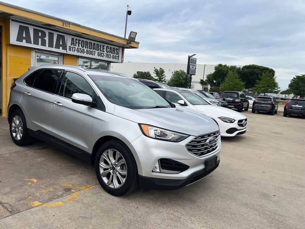 2019 FORD Edge