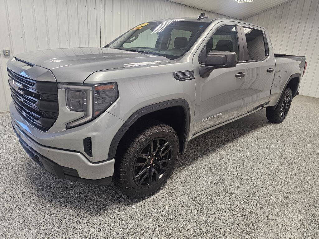 2024 GMC Sierra
