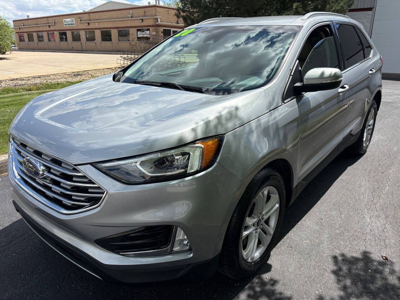 2020 FORD Edge