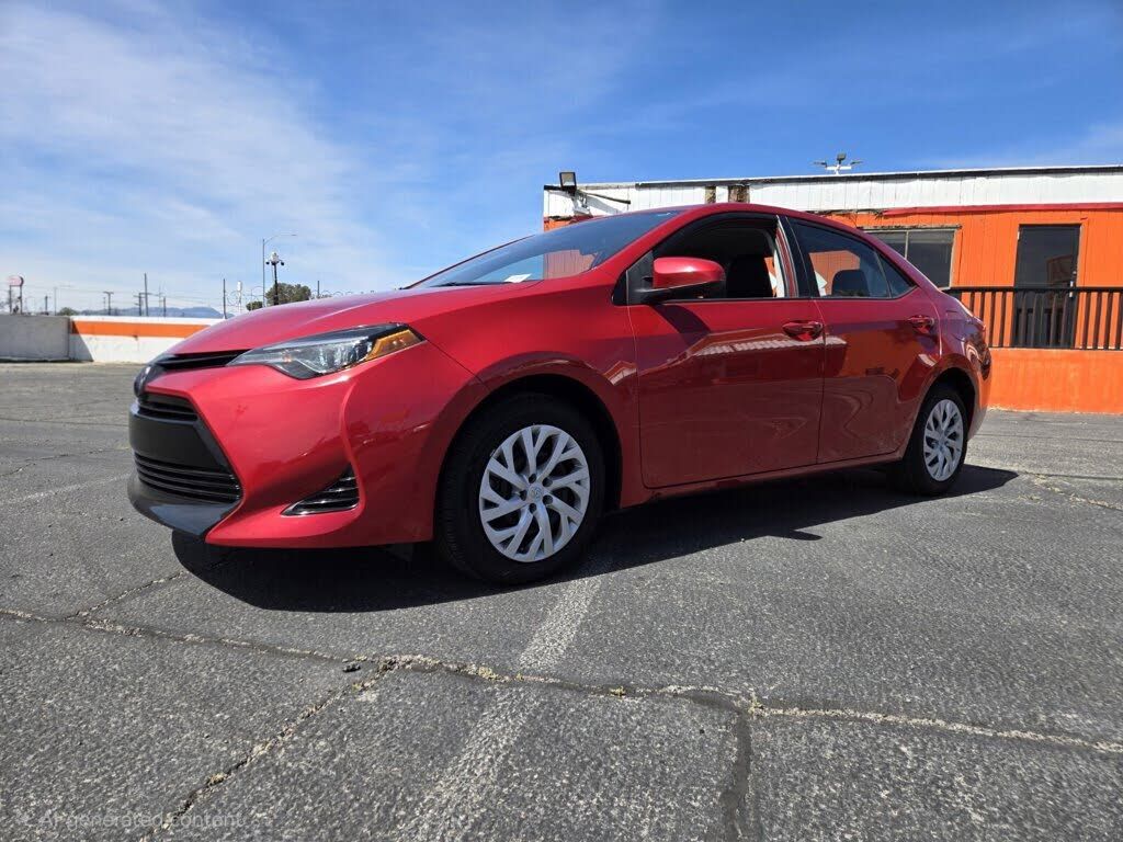 2018 TOYOTA Corolla