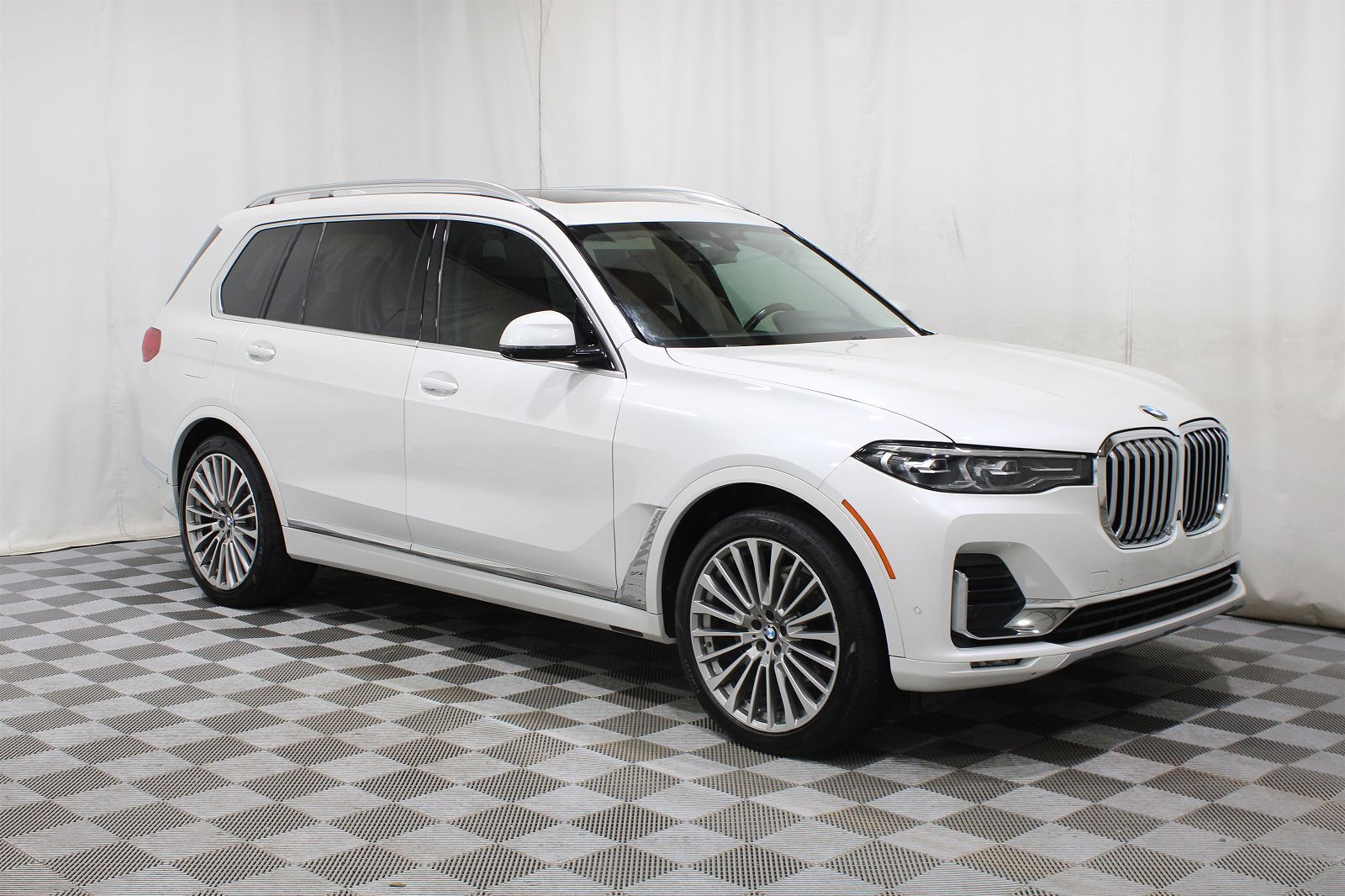2019 BMW X7