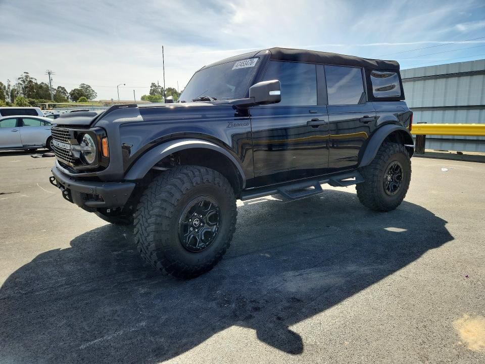 2023 FORD Bronco