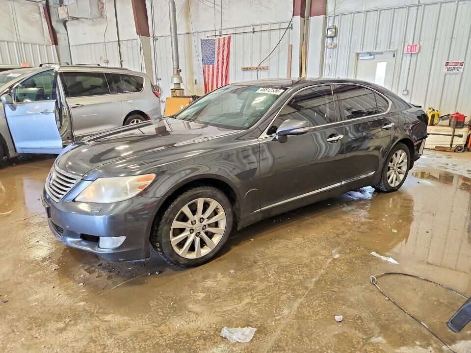2010 LEXUS LS