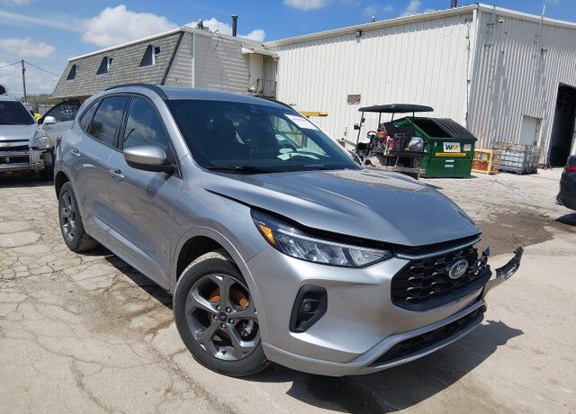 2023 FORD Escape