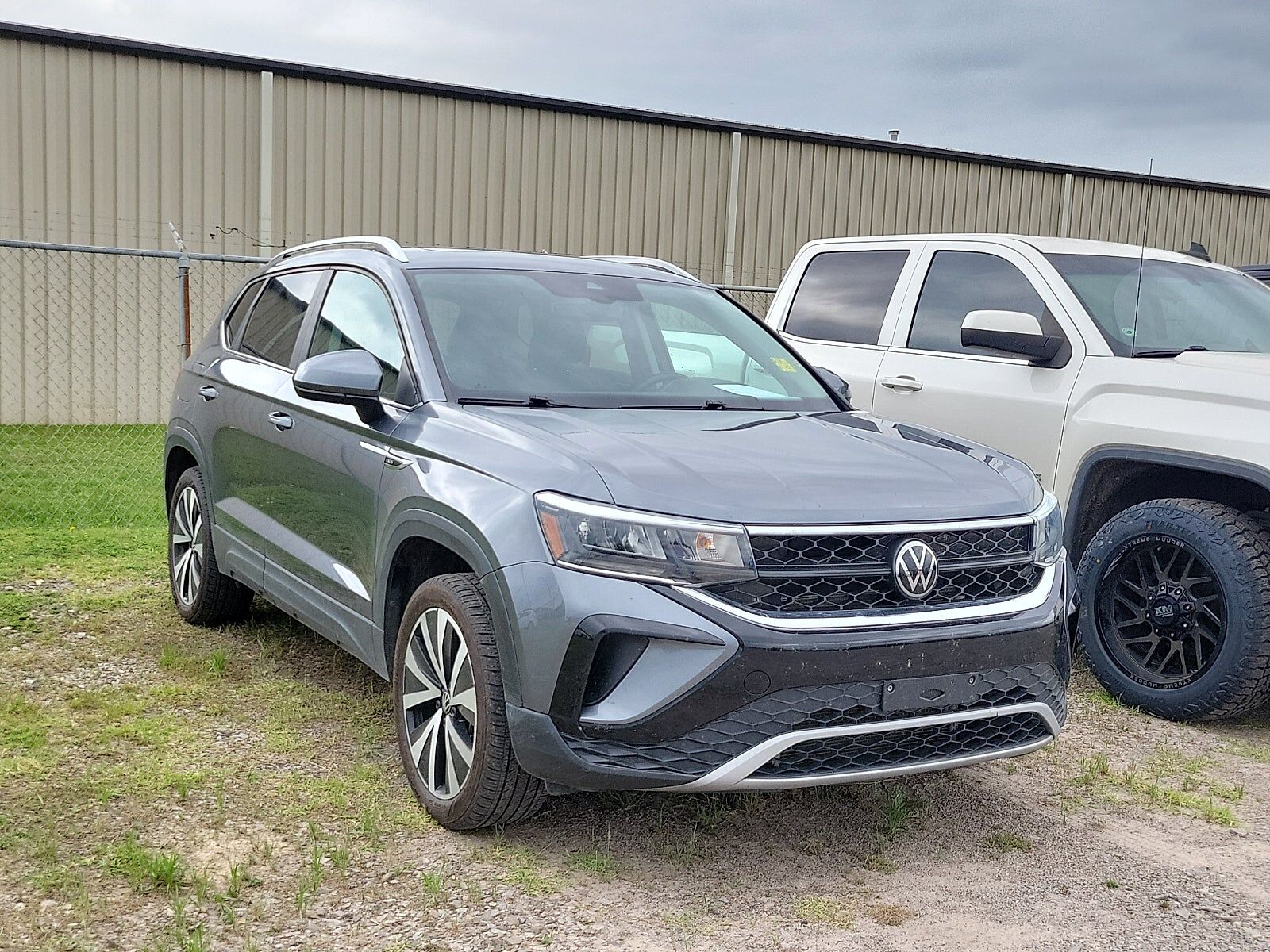 2023 VOLKSWAGEN Taos