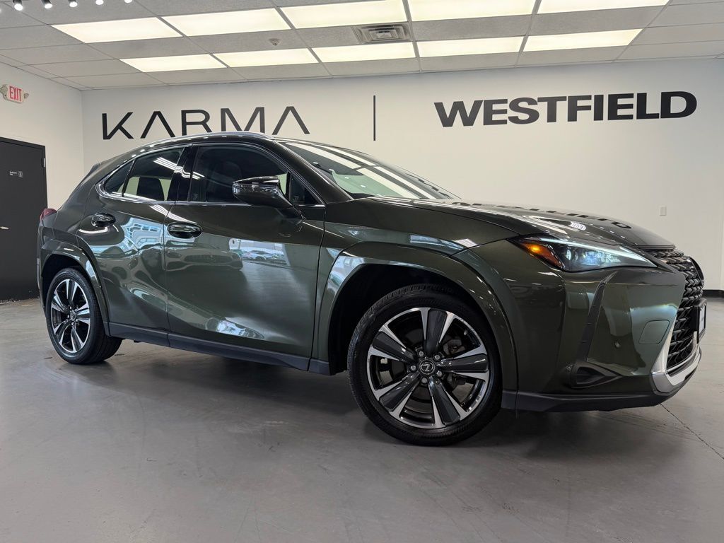 2023 LEXUS UX