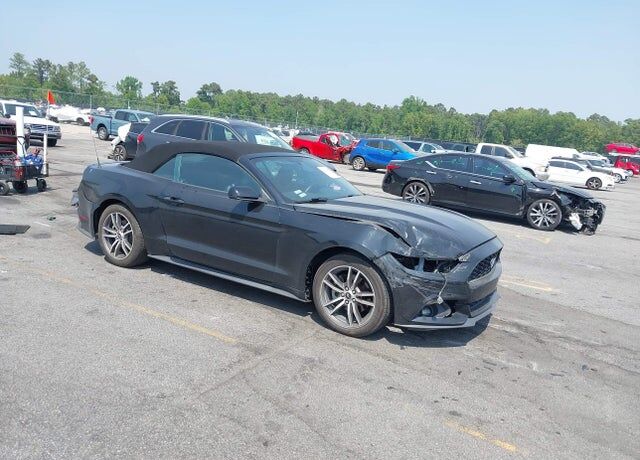 2017 FORD Mustang