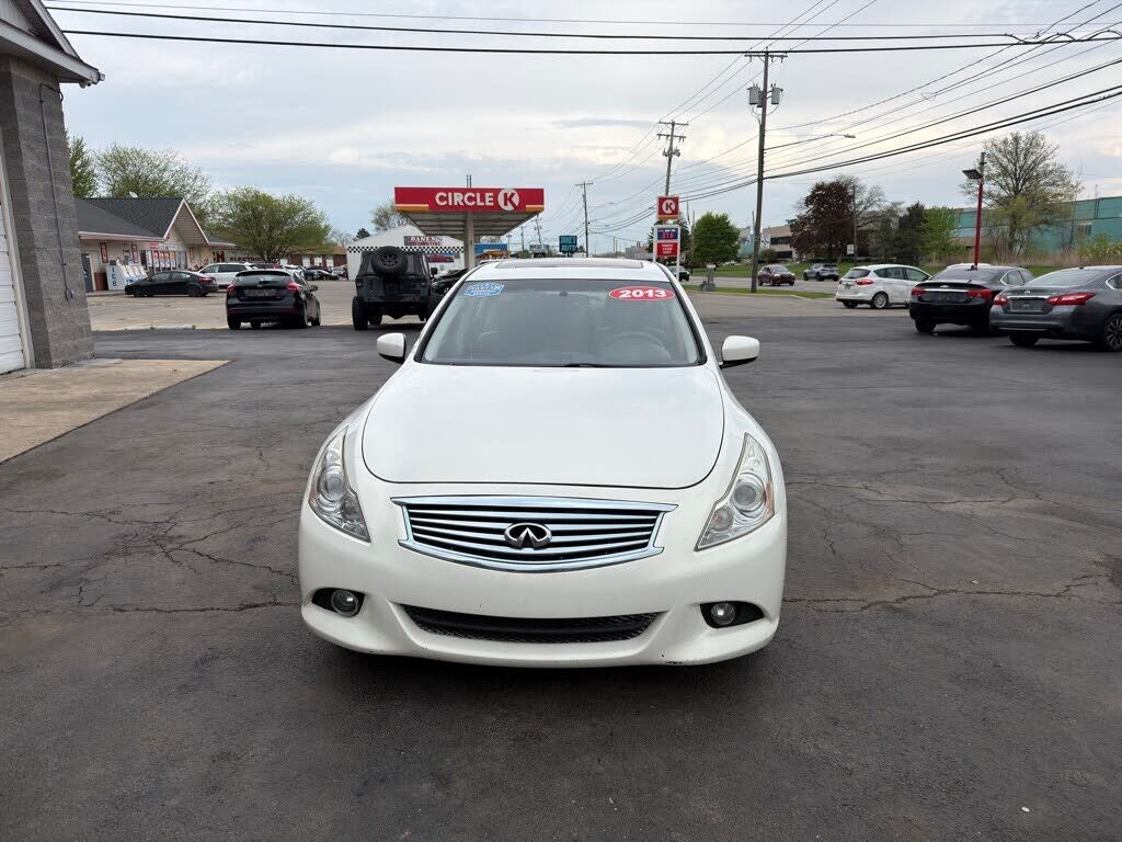 2013 INFINITI G37