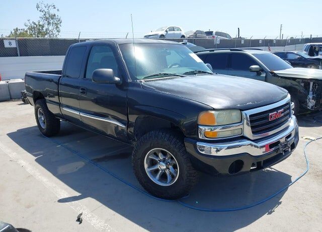 2003 GMC Sierra
