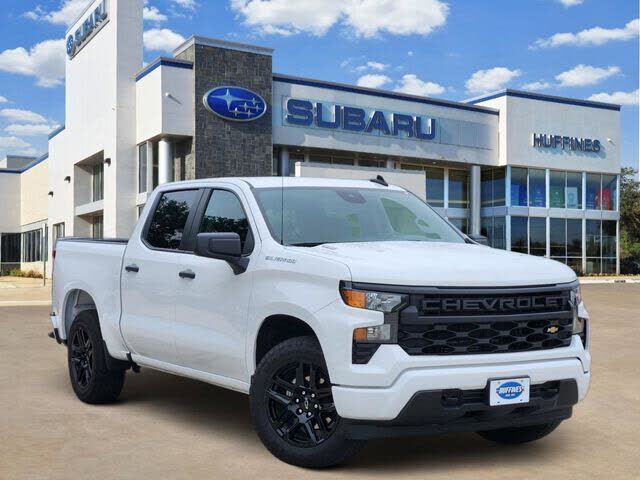 2025 CHEVROLET Silverado