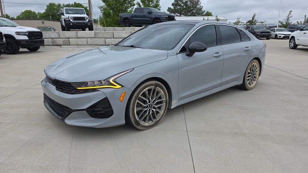 2023 KIA K5