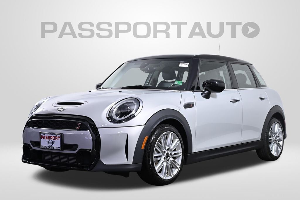 2023 MINI Hardtop