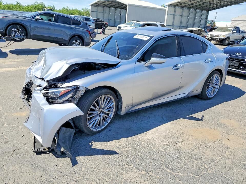 2023 LEXUS IS