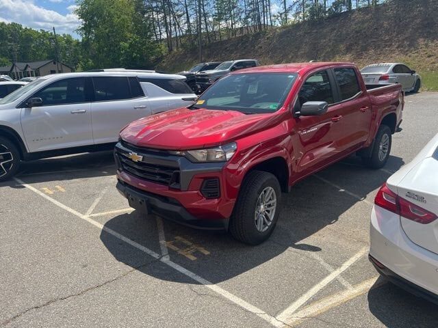 2023 CHEVROLET Colorado