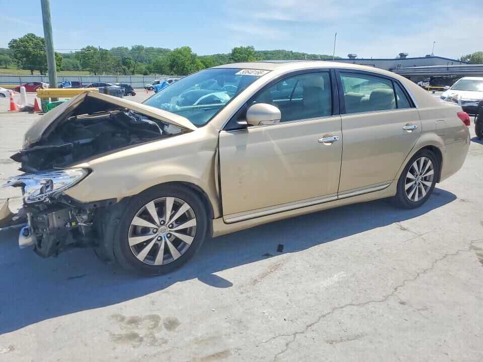 2011 TOYOTA Avalon