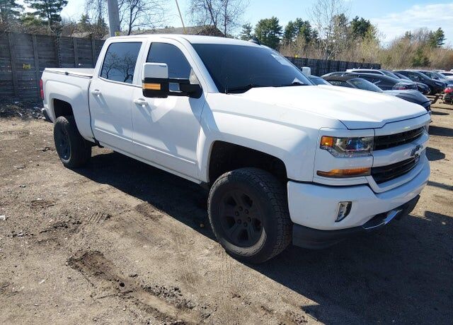 2017 CHEVROLET Silverado