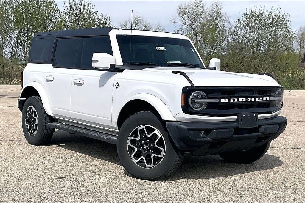 2023 FORD Bronco