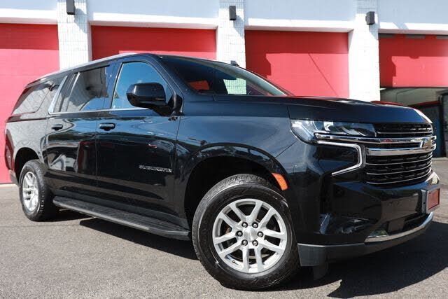 2024 CHEVROLET Suburban