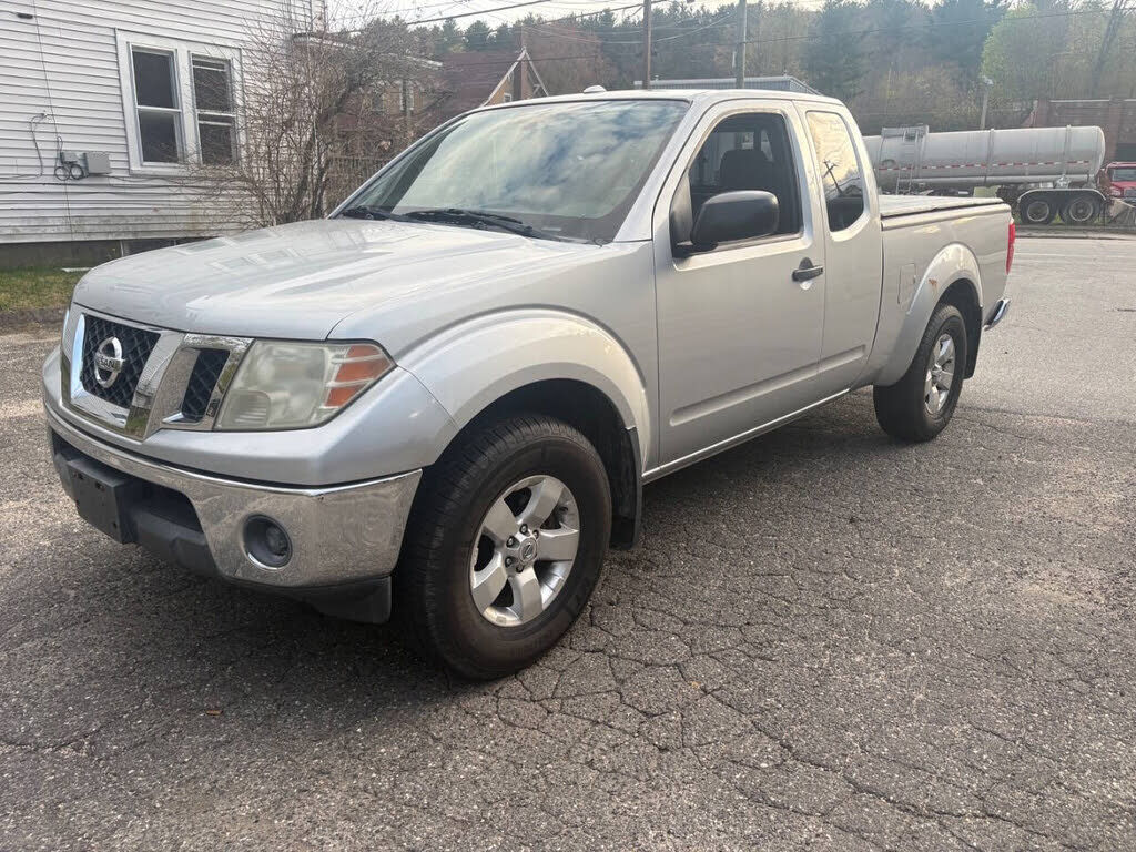 2011 NISSAN Frontier