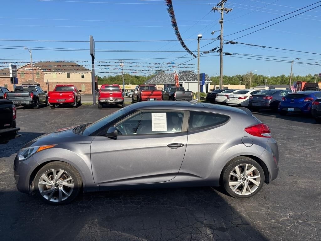 2016 HYUNDAI Veloster