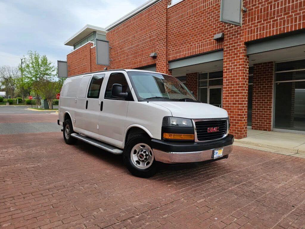 2019 GMC Savana
