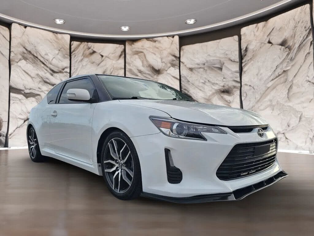 2014 TOYOTA SCION