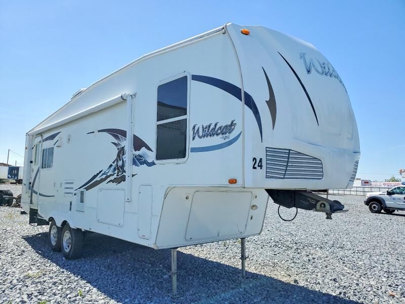 2008 FOREST RIVER Wildcat
