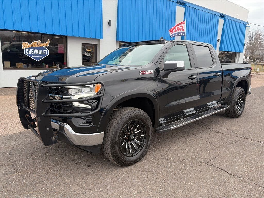 2023 CHEVROLET Silverado