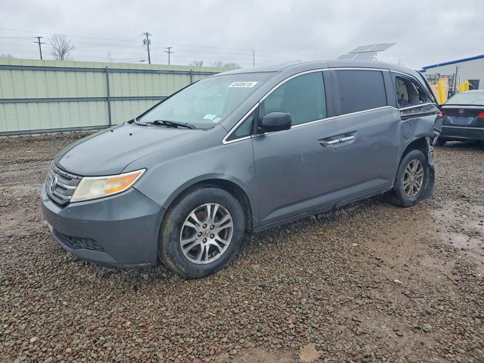 2011 HONDA Odyssey