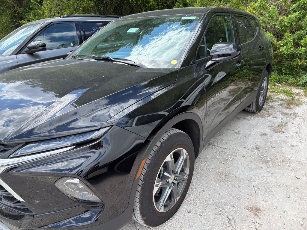 2025 CHEVROLET Blazer