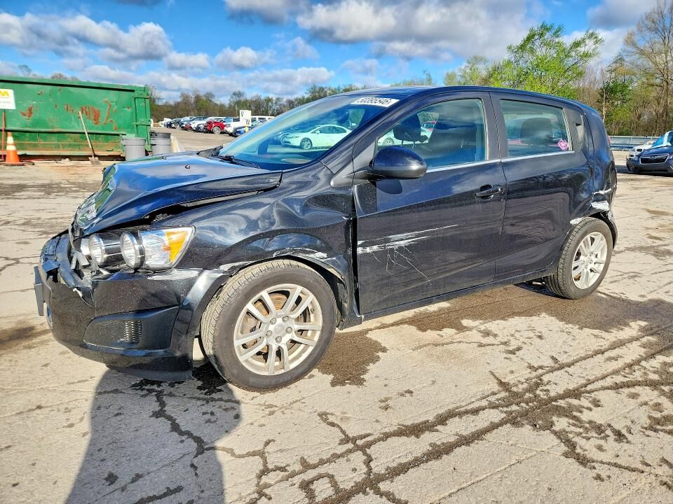 2015 CHEVROLET Sonic