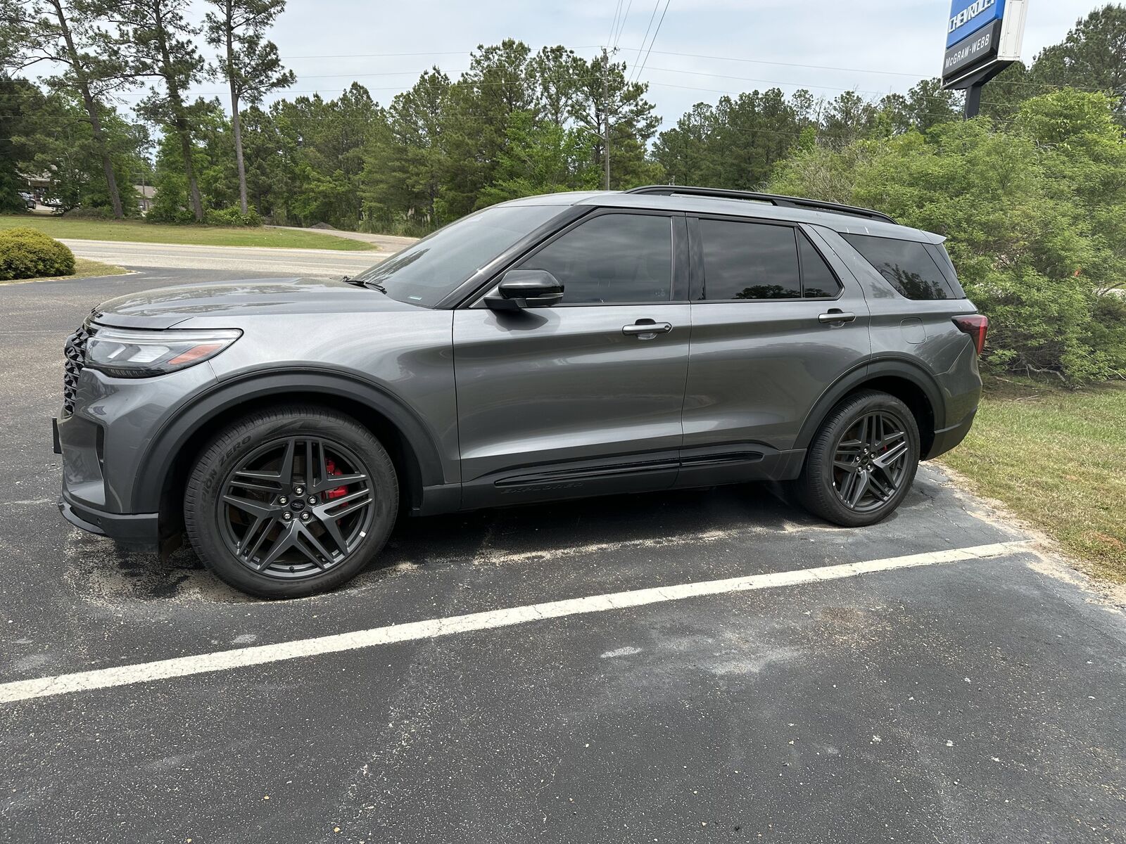 2025 FORD Explorer