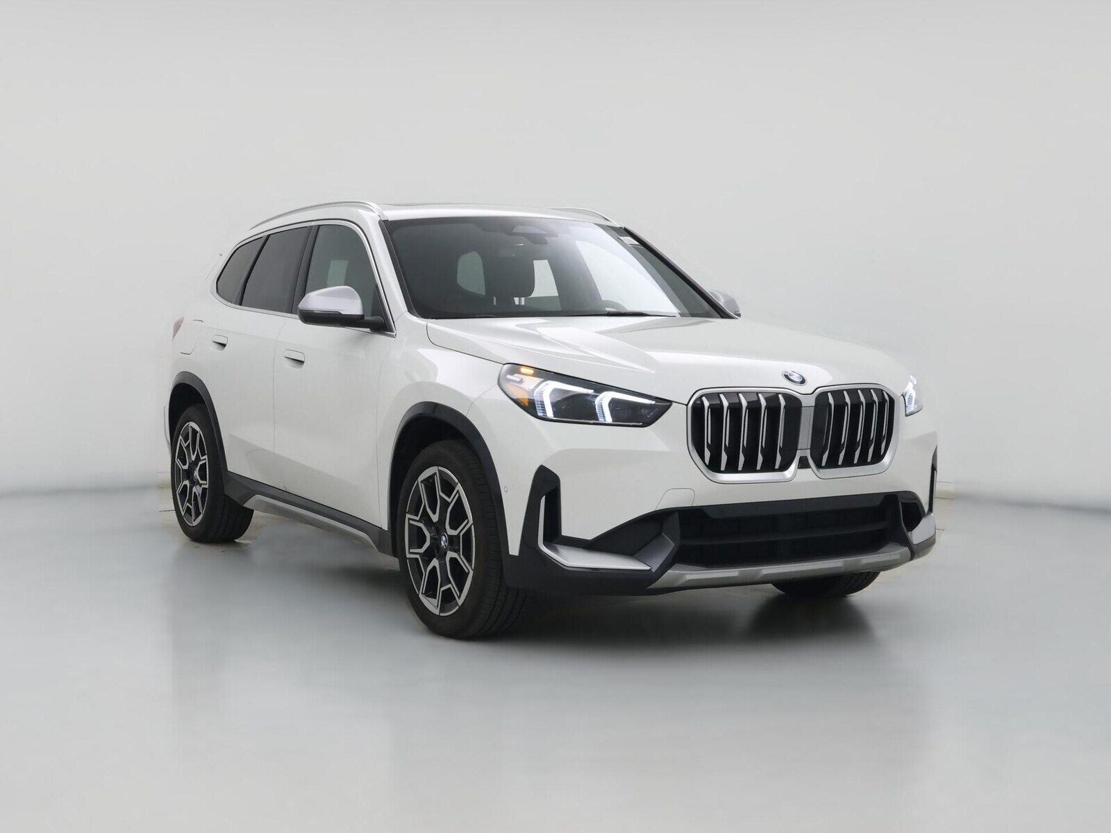 2023 BMW X1