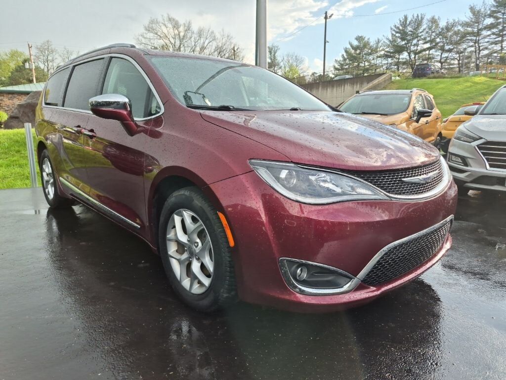 2020 CHRYSLER Pacifica