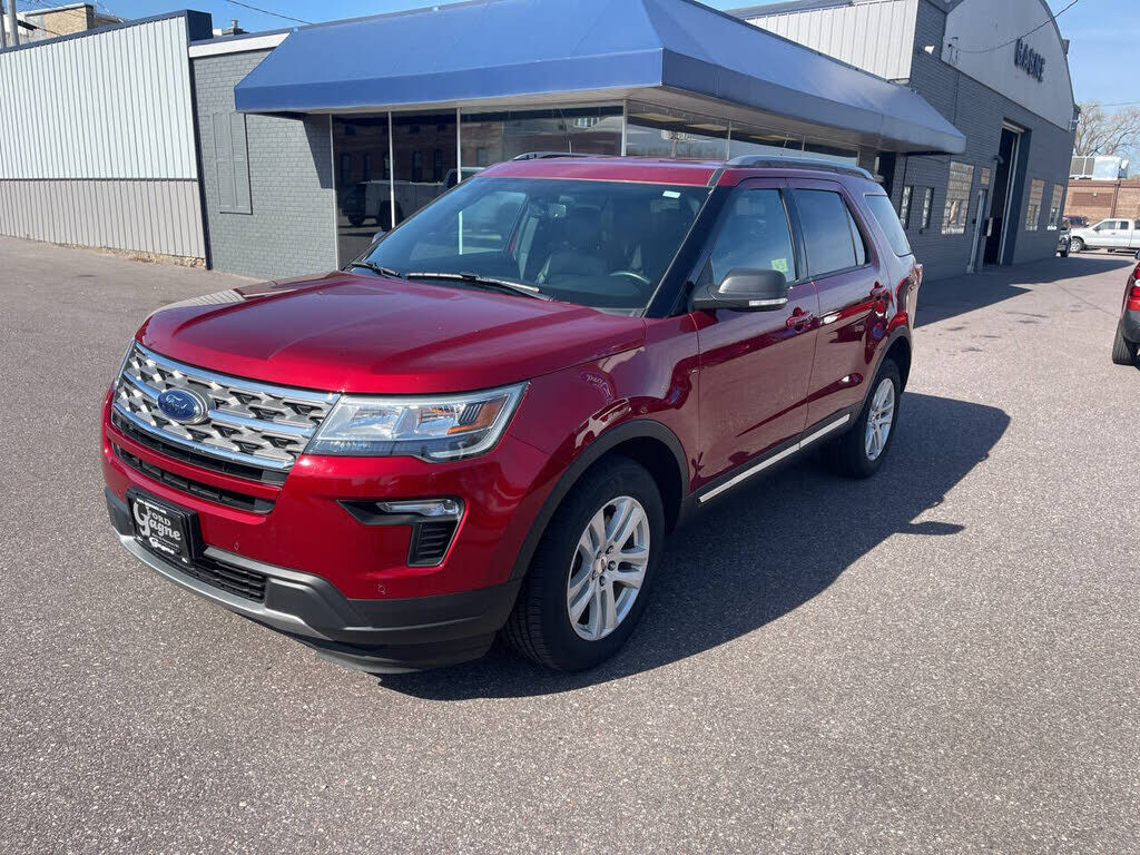 2019 FORD Explorer