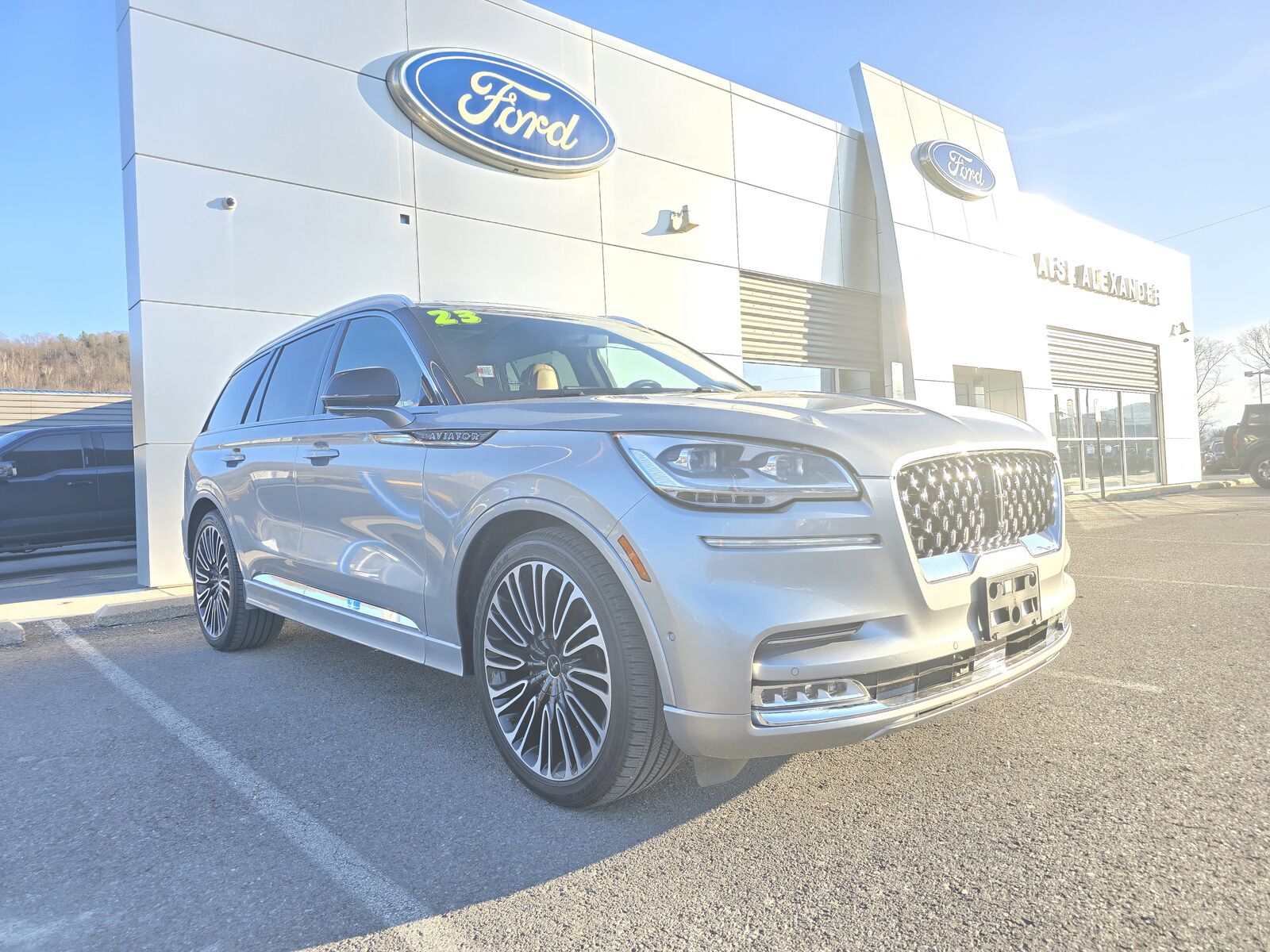 2023 LINCOLN Aviator